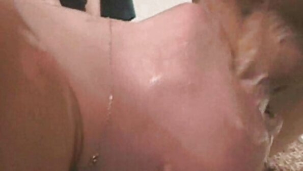 Er fesselte seine Halbschwester und küsste sexfilme frauen ab 50 sie vor Freude