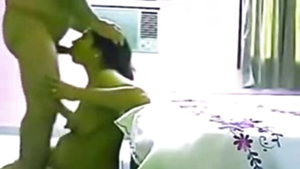 Sie setzte sich auf mich und ließ reife pornos uns deine Titten schütteln